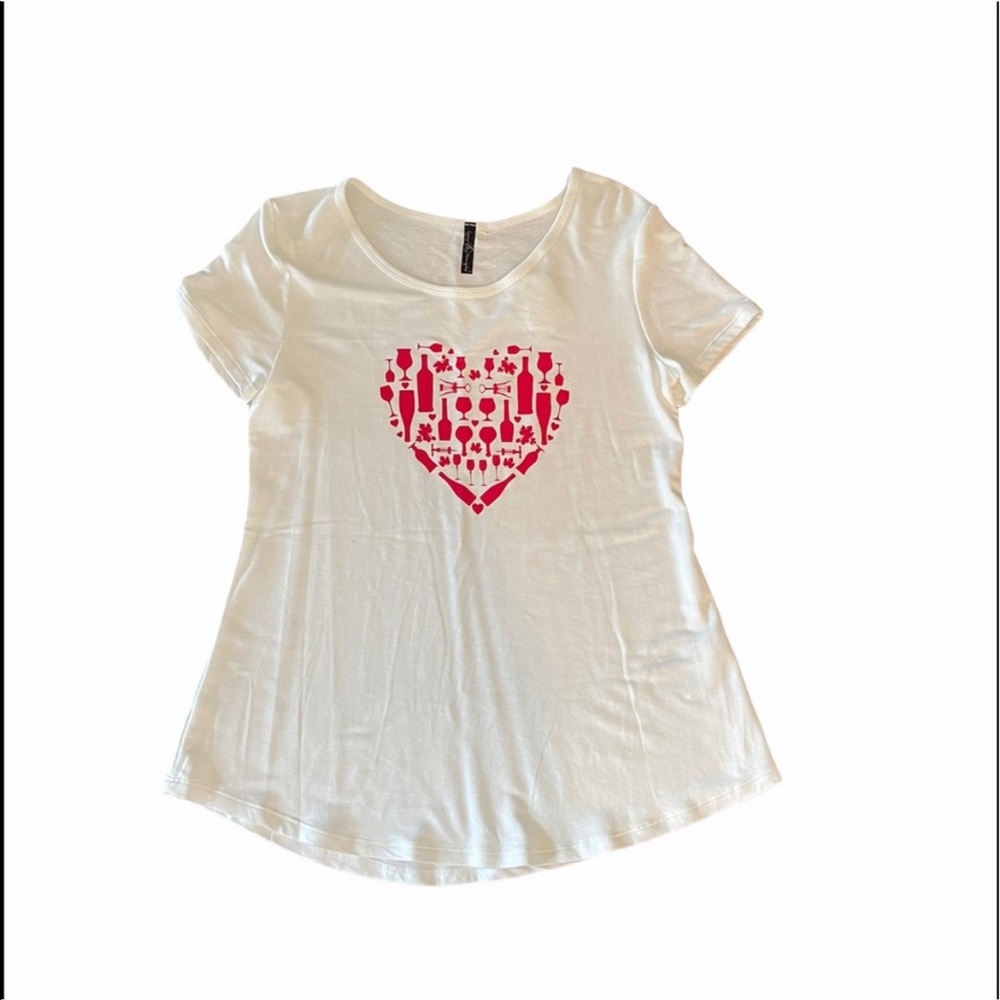 NWT Gypsy Sky shortsleeved wine lover white & red graphic T-shirt size small
